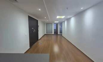 Imagem 4: Sala Comercial com 250m² no Centro da Cidade!