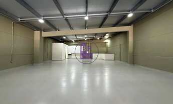 Imagem 6: Lindo galpão para locação com ótima localização