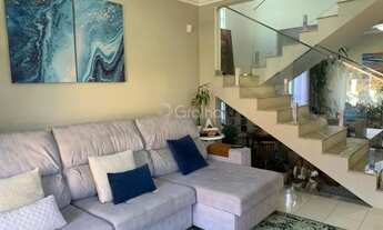 Imagem 5: Casa para Venda em Florianópolis, Morro das Pedras, 4 dormitórios, 1 suíte, 2 banheiros, 1