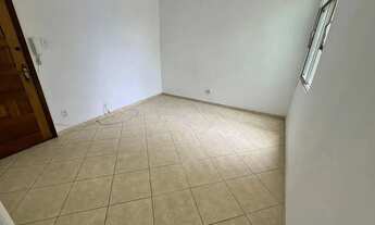 Imagem 2: Imóvel para venda com 50 metros quadrados com 2 quartos em Vila Kosmos - Rio de Janeiro