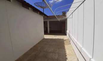 Imagem 6: Casa para locação no Núcleo Habitacional Mary Dota, com 2 dormitóriose 01 vaga de garagem