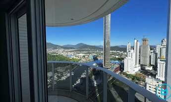 Imagem: Apartamento Beira-Mar com 4 Suítes e 4