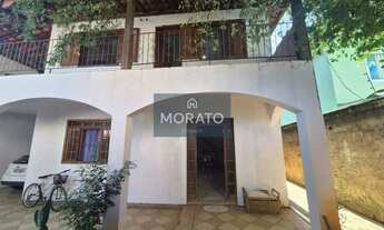 Imagem 2: Casa com 3 quartos sendo 2 suítes com 5 vagas de garagem no bairro Santa Terezinha