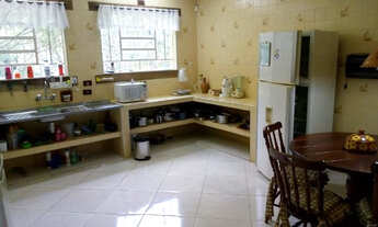 Imagem 5: Sitio a 70 km de SP, estr.Bragantina km8, beira asfalto