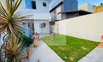 Imagem 2: Casa para Venda em Florianópolis, São João do Rio Vermelho, 2 dormitórios, 2 suítes, 4 ban