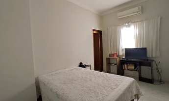 Imagem 5: Casa de condomínio térrea para venda com 220 metros quadrados com 4 quartos