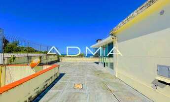 Imagem 2: Cobertura em área nobre do Arpoador e a 20 metros da praia!