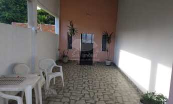 Imagem 3: Casa para Venda em Araruama, Praça da Bandeira, 2 dormitórios, 1 suíte, 1 banheiro, 3 vaga