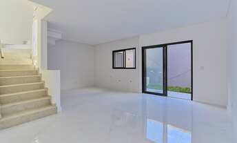 Imagem 6: Sobrado à venda bairro Água Verde Curitiba PR