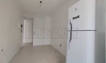 Imagem 7: Apartamento para venda com 2 quartos no bairro Coqueiros em Florianópolis