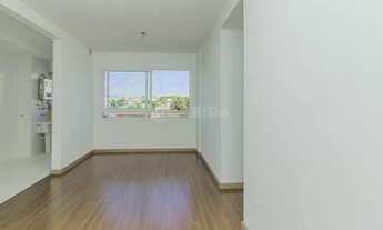 Imagem 1: Apartamento de 3 Dormitórios, sendo 1 suíte, no bairro Passo D'Areia, com 01 VAGA e C