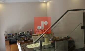 Imagem: Sobrado residencial com 74 m² de área