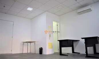 Imagem 4: Sala não mobiliada para locação ao lado do metrô Faria Lima