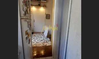 Imagem 3: Achei Imob apartamento JK à venda semi mobiliado Bairro Menino Deus