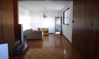 Imagem 4: Casa Valparaíso, local nobre, Rua Simon Bolivar, excelente preço - Petrópolis - RJ