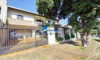 Imagem 3: Casa à venda com 4 quartos no Jd. Bancarios, 330 m² - Londrina