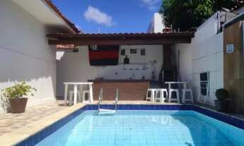 Imagem 2: Casa para venda possui 299 metros quadrados com 3 quartos em Itapuã - Salvador - Bahia