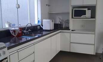 Imagem 7: Casa de condomínio sobrado para venda possui 210 metros quadrados com 4 quartos