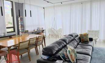 Imagem 3: Apartamento com 3 dormitórios à venda, 157 m² por R$ 2.950.000. Suíte master com closet. S