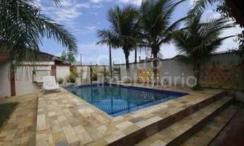 Imagem 3: CASA à venda com piscina e 3 quartos em Itanhaém, no bairro Jamaica