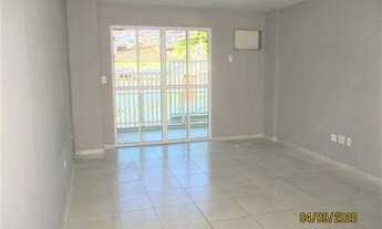 Imagem 5: Apto 2 Quartos (1 Suíte) + Varanda + Dependência Empregada + Área Externa + Vaga (carro ou