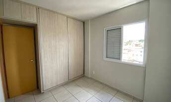 Imagem 5: Apartamento com 3 dormitórios para alugar, 95 m² por R$ 2.520,00/mês - Copacabana - Uberlâ