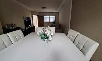 Imagem 7: Casa para Venda em Araras, Jardim São Pedro, 3 dormitórios, 1 suíte, 3 banheiros, 2 vagas