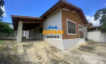 Imagem: Excelente casa em terreno amplo no bairro