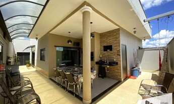 Imagem 6: Casa no Condomínio Alta Vista com 3 Quartos, 4 Vagas e 165m²