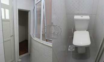 Imagem 2: Apartamento com um quarto e dependências na Tijuca