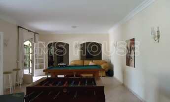 Imagem 7: Casa para Venda em Cotia, Granja Viana, 4 dormitórios, 4 suítes, 6 banheiros, 6 vagas