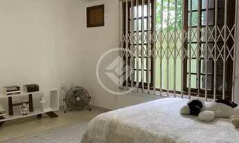 Imagem 4: Linda casa em Canasvieiras com 450m² prox. ao Mar codigo: 30789