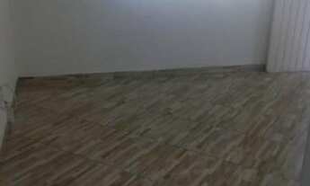 Imagem 2: Casa térrea com quintal para locação com 2 quartos 1 vaga na Vila América - Santo André