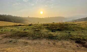 Imagem 2: Lote/Terreno para venda possui 600 metros quadrados em Centro - Mairiporã - SP