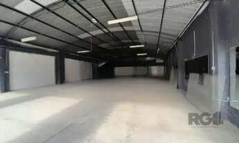 Imagem: Depósito/Pavilhão em Floresta