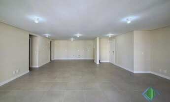 Imagem 4: Imóvel para venda possui 170 metros quadrados com 4 quartos em Itacorubi - Florianópolis