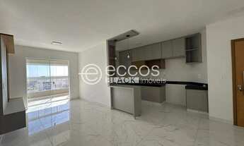 Imagem 6: Apartamento para aluguel, 3 quartos, 1 suíte, 2 vagas, Santa Mônica - Uberlândia/MG