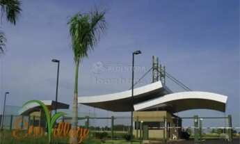 Imagem 4: Eco Village I - Terreno em bom local, tendo 15x30 metros, com uma área total de 450m², est