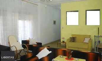 Imagem 5: Casa com 4 Quartos e 4 vagas de garagem no Bairro Vila Ipiranga