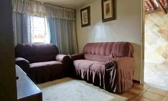 Imagem 2: Casa para Venda em Belo Horizonte, Rio Branco, 3 dormitórios, 1 banheiro, 3 vagas