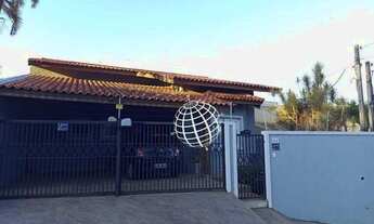 Imagem: Casa térrea com 3 dormitórios à venda