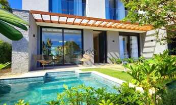 Imagem: Casa à venda com 04 suítes e piscina no