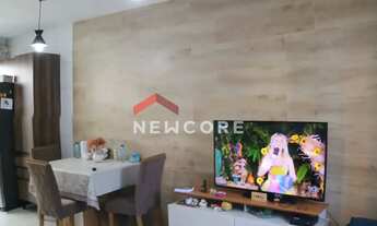 Imagem: Casa de condomínio em Rua Hermenegildo