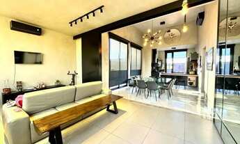 Imagem: Casa térrea no condomínio ROYAL PARK em