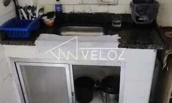 Imagem 4: Kitnet/Conjugado - / Residencial / Centro