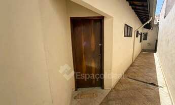 Imagem 6: Casa à venda JARDIM TERRA BRANCA