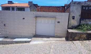 Imagem: CASA À VENDA - CIDADE NOVA