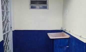 Imagem 2: Edícula com 1 dormitório para alugar, 40 m² por R$ 1.500,00/mês - Bosque dos Eucaliptos