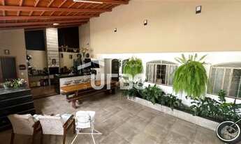 Imagem: 0 - Casa 4 quartos, sendo 1 suíte