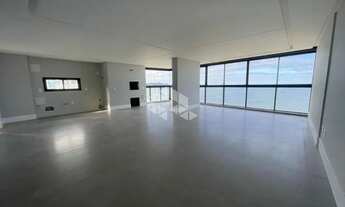 Imagem 5: Apartamento com 4 suítes, 3 vagas de garagem na Meia Praia